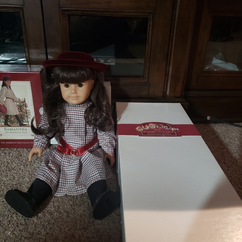 PRICE DROP!!! American Girl Doll Samantha - Picture 8 of 8